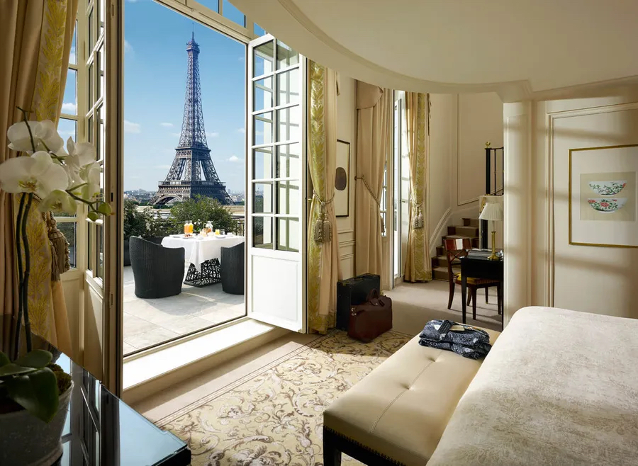 Where to stay in Paris Eiffel Tower View